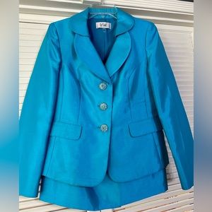 Le Suit Turquoise Size 8 Skirt Suit